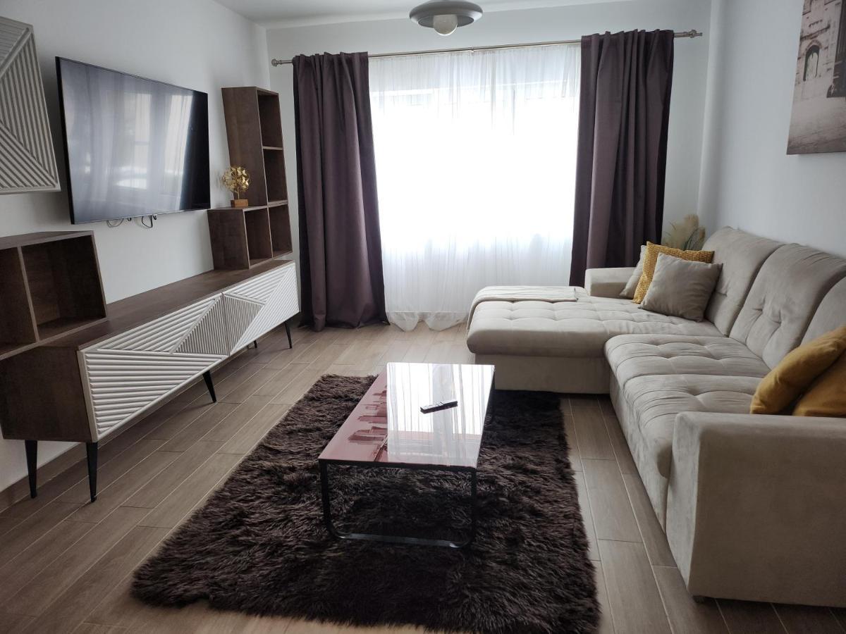 Armony Apartment Braşov Esterno foto